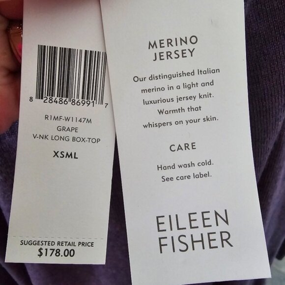LAST CHANCE - Eileen Fisher Merino Jersey Box Top in Grape - Picture 4 of 9